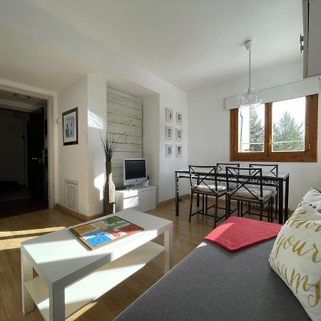 Izas - Pirineos360 - Practico Y Sencillo - Perfecto Para Esquiadores ฟอร์มีกัล ภายนอก รูปภาพ
